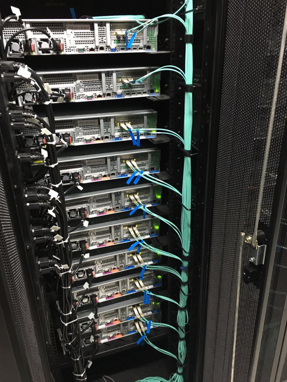 西信机房机柜服务器 服务器