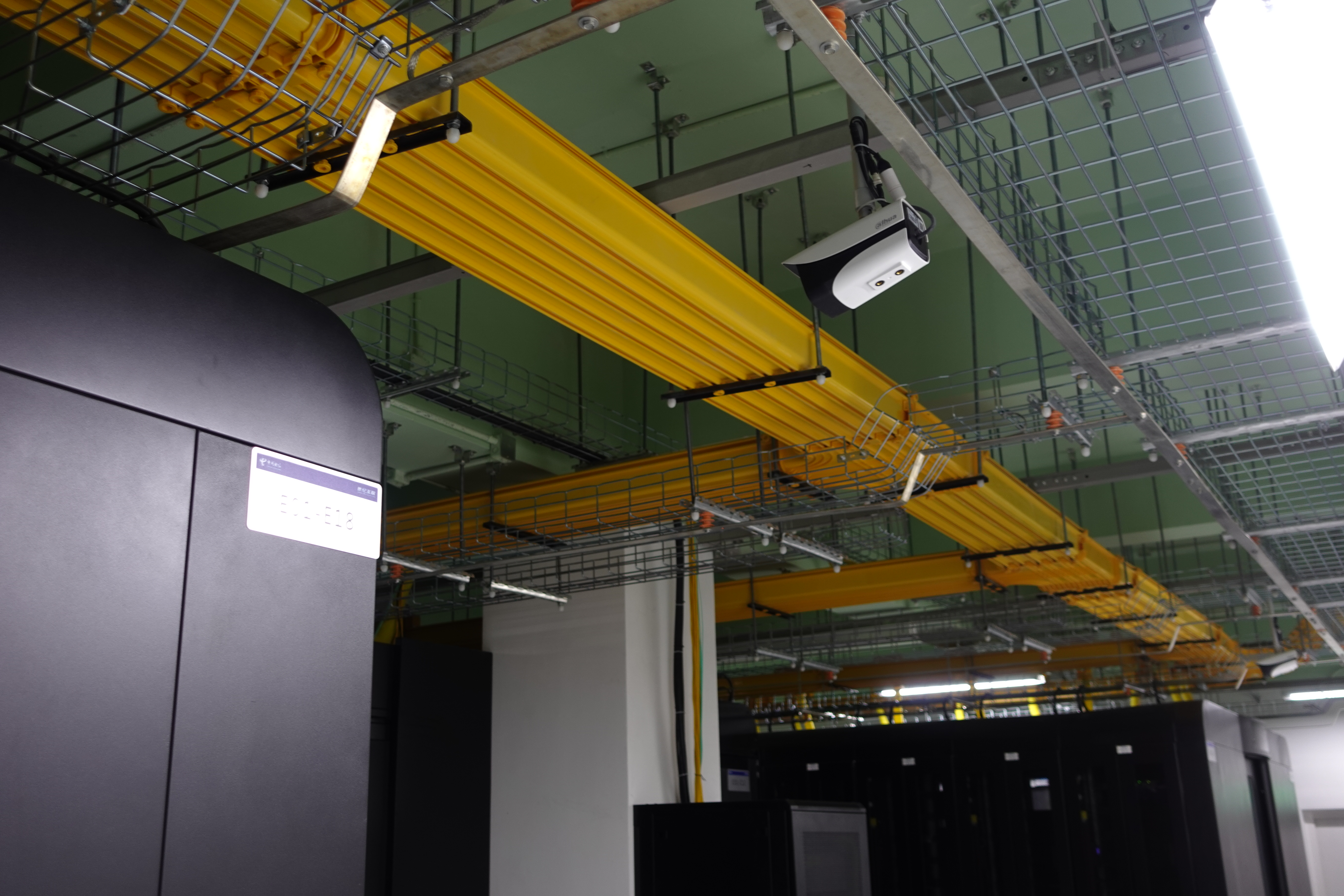 GPU租赁能耗对比：RTX 3090 八卡 vs 4090 八卡，谁更高效？