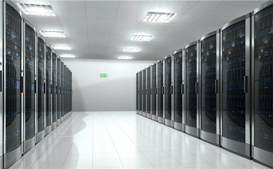 电信服务器托管服务费用一年多少钱